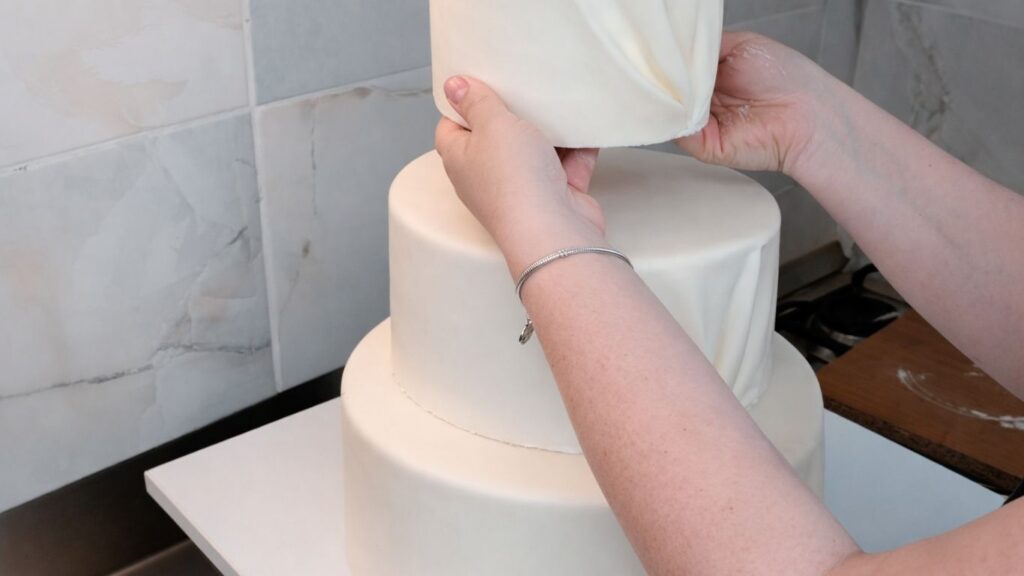 Assembling a 3-tier wedding cake
